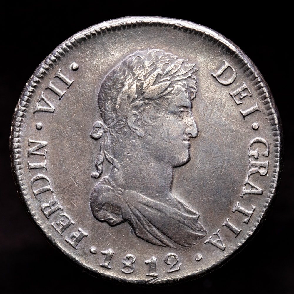 Fernando VII. 8 Reales. (26,46 g.). Santiago de Chile. 1812. Ensayador F·J. Aureo y Calico-1405. MBC+. Rara. Pátina oscura.